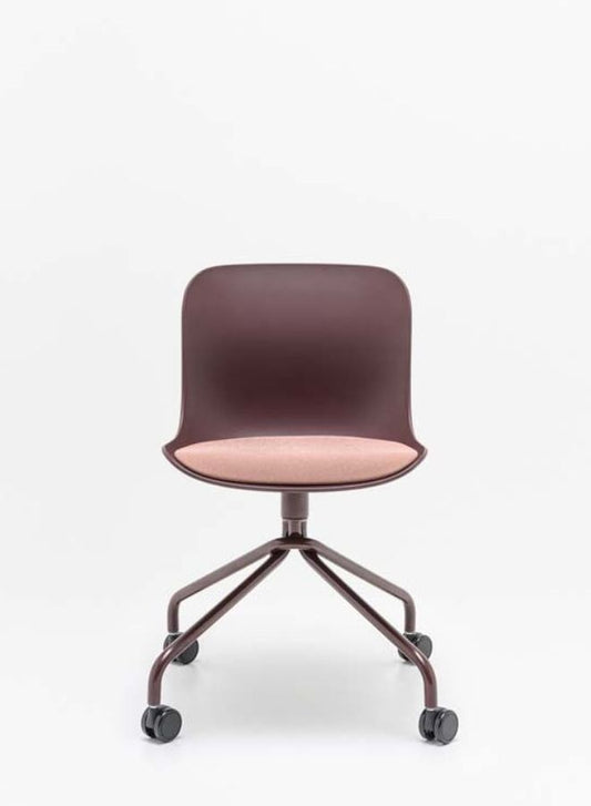 Baltic 2 Remix Chair with Swivel Base (Customizable)