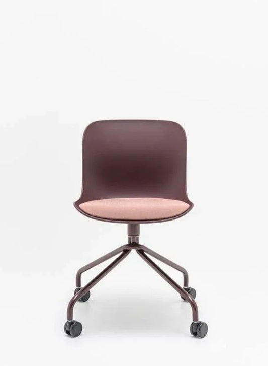 Baltic 2 Remix Chair with Swivel Base (Customizable)