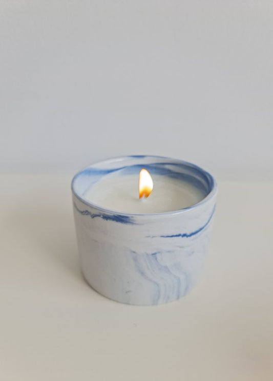 Delicate Glass Jar Pink Rose Scented Candle - Romantic Floral Elegance - Long-lasting Fragrance