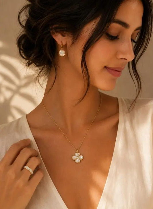 Exquisite White Flower Pendant on a Luxurious Golden Color Chain for Women