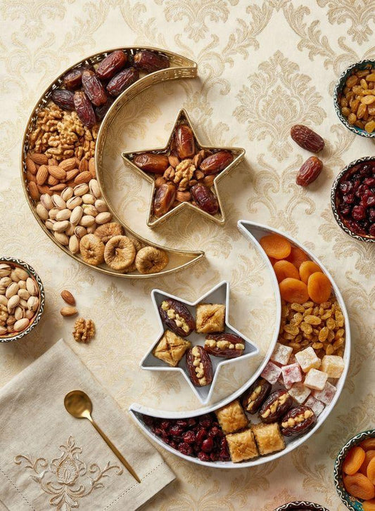 2 Pcs Ramadan Moon Star Shaped Trays Metal Serving Dishes Islamic Ramadan Table Decoration Moon and Star Ramadan Tray for Dessert, Dry fruits and Pastry Plates Muslim Party
