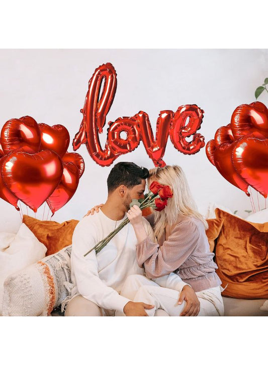 بالونات عيد الحب "LOVE" و20 قلبًا من رقائق الفويل الحمراء لحفلات الزفاف، وعيد الحب، ومستلزمات تزيين حفلات عيد الأم