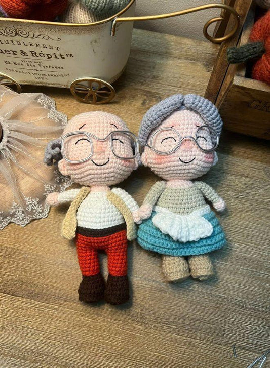 Handmade Cotton Crochet Grandpa and Grandma Doll Set – Amigurumi Grandparents Soft Toy Gift for Kids