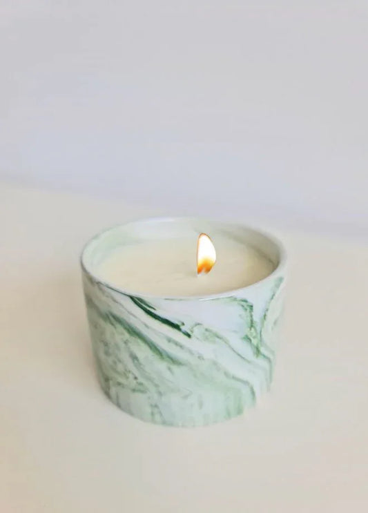 Timeless Glass Jar Gardenia Scented Candle - Captivating Home Fragrance - Extended Burn Duration - Up to 47 Hours of Enduring Scented Bliss