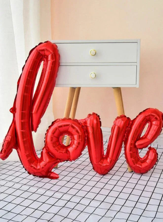 Valentine's Day "LOVE" and 20 hearts Red Foil Balloons Garland For Wedding, Valentine's Day, Mother's day Party Decoration Supplies
