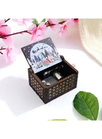 Retro Wooden Musical Boxe Unique Creative Music Box Gift for Christmas, Valentine's Day, Birthday, Anniversary Red