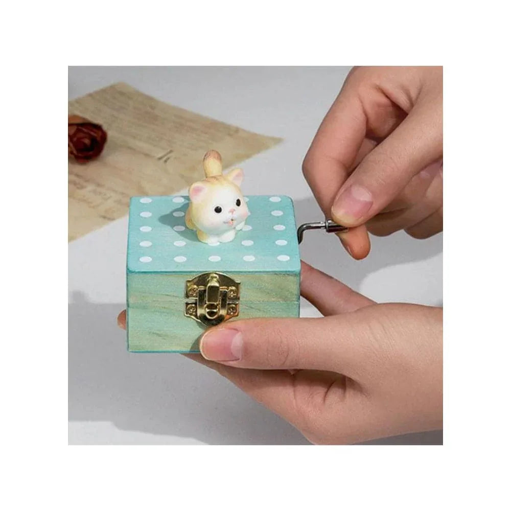 Cute animal hand crank music box wooden crafts ornaments music box, Mini Gift Wrapped Wooden Hand Crank Music Box with Lovely Pet Fatio General Trading