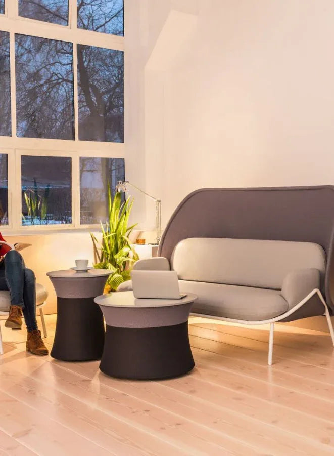 Stylish Mesh Coffee Table