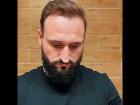 طين باربارو غير اللامع للشعر للرجال، 60 جم - طين تصفيف الشعر القوي مع البنتونيت الطبيعي، لمسة نهائية غير لامعة وزيادة الحجم - الأفضل للشعر القصير والمتوسط