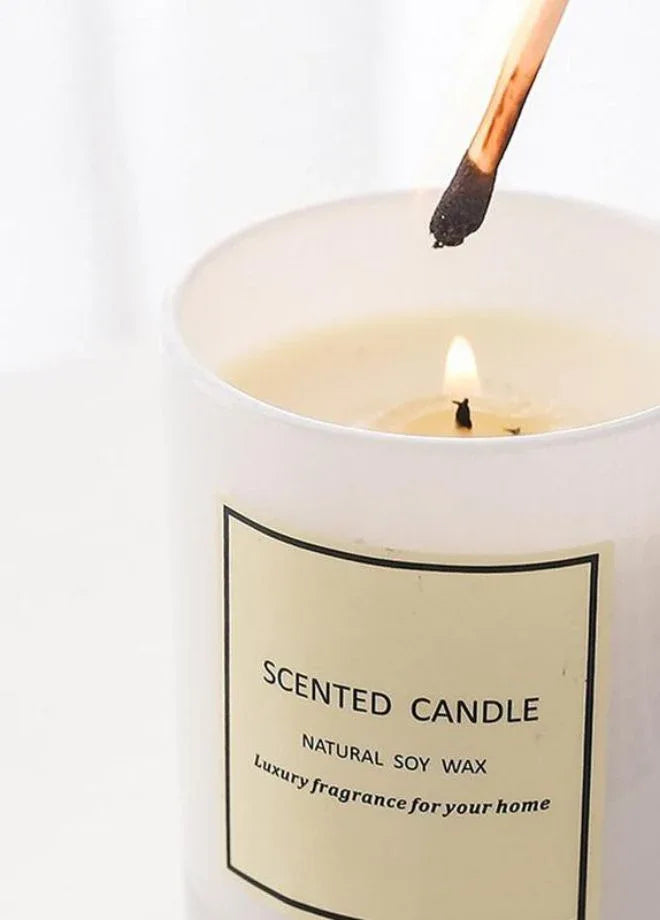 شمعة معطرة بجرة زجاجية فاخرة - جو زهور رومانسي - إطلاق عطر طويل الأمد - استمتع بما يصل إلى 40 ساعة من الاحتراق السعيد