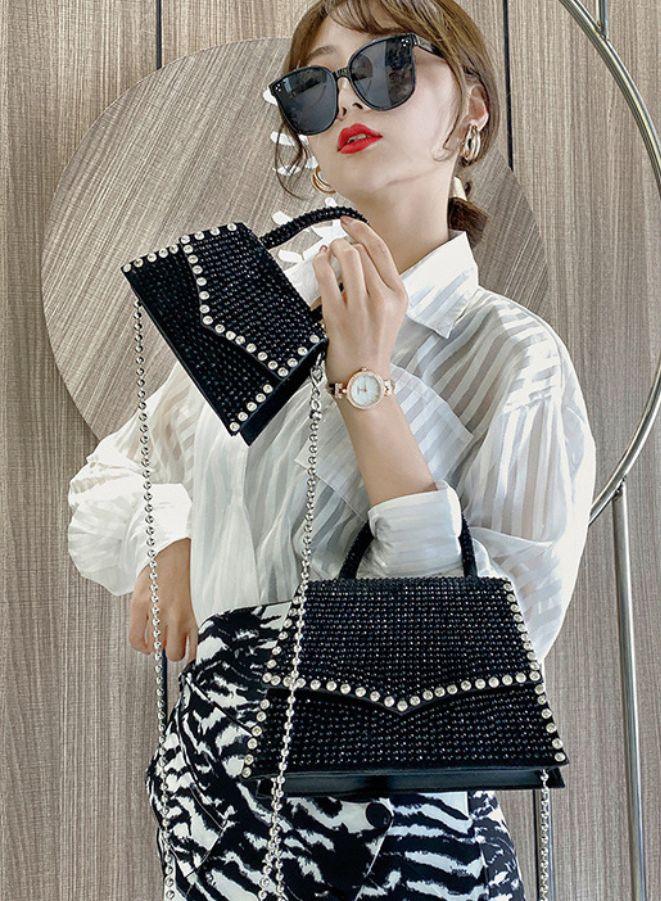 محفظة نسائية للحفلات المسائية ببرشام مع سلسلة 